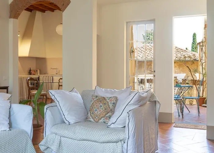Elegant 2br Retreat Near Smn Appartement Florence